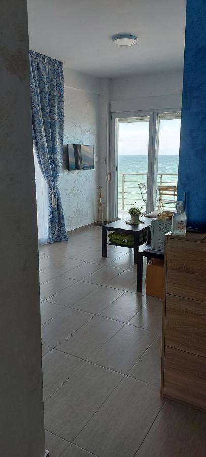 Roses Apartment Peraia  Exterior photo